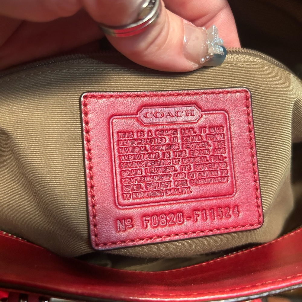 2008 SET Coach Gallery Tote Red Leather w Coach Classic Red Leather Soho Wallet - Picture 9 of 15